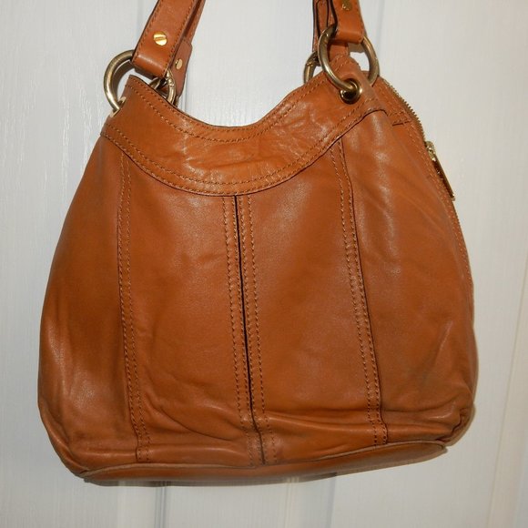 Michael Kors leather purse - Picture 2 of 5